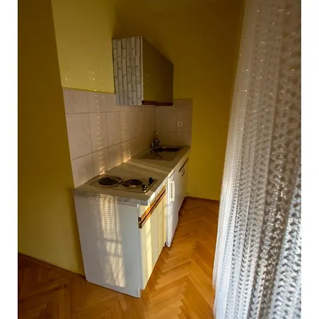 Nada * Starigrad Paklenica