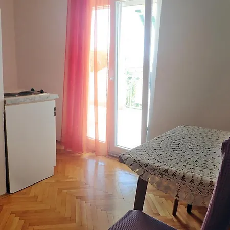 Nada Apartamento Starigrad Paklenica