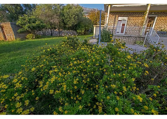 アパート Nada スタリグラード