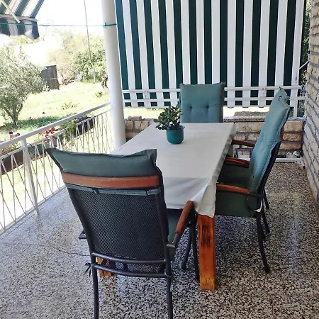 Nada Apartament